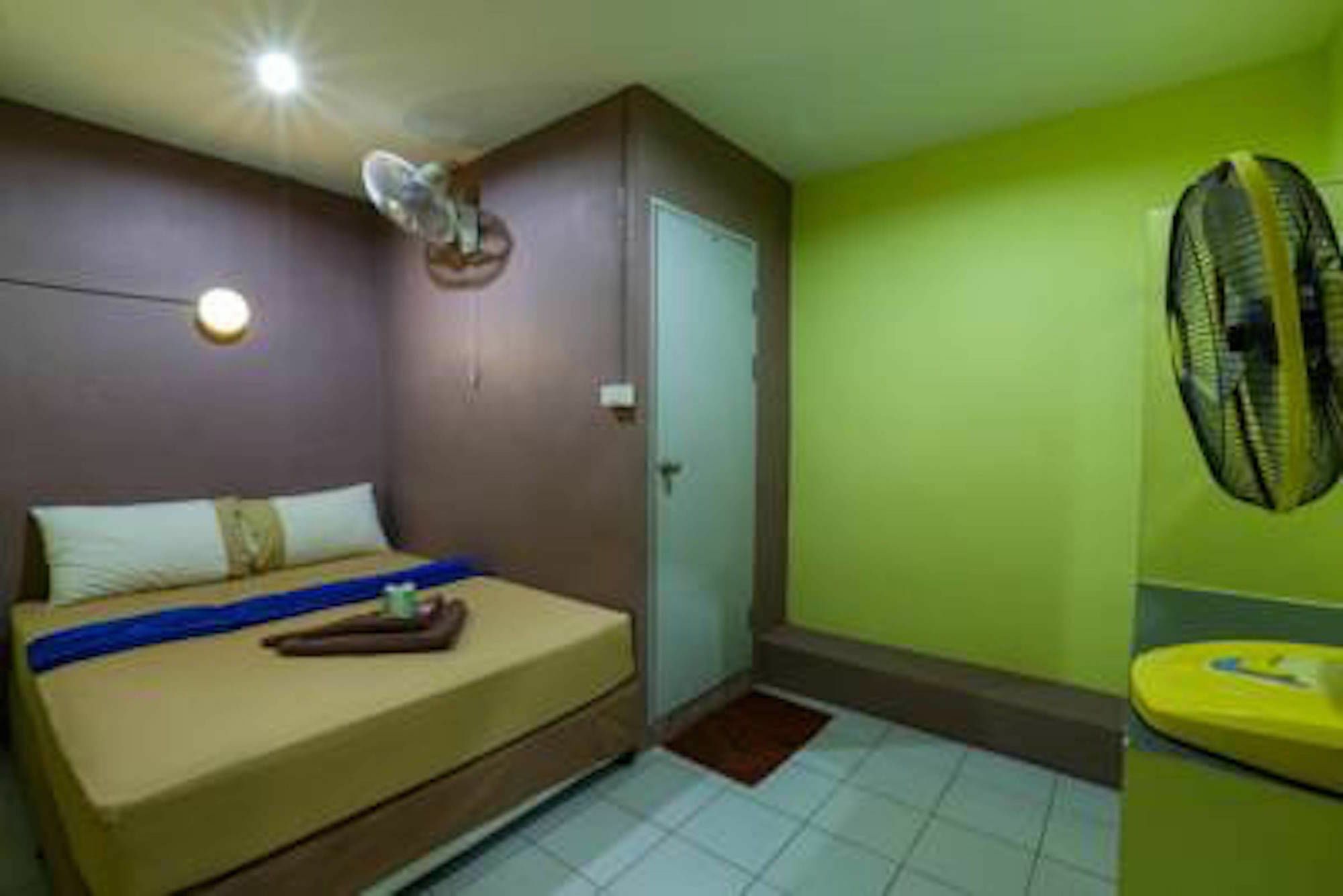 Mania Guesthouse Ko Tao Bagian luar foto